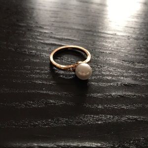 Pearl ring